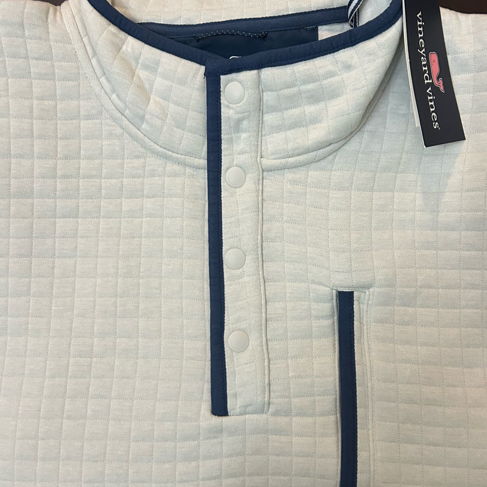 Men’s vineyard vines, XXL performance shirt